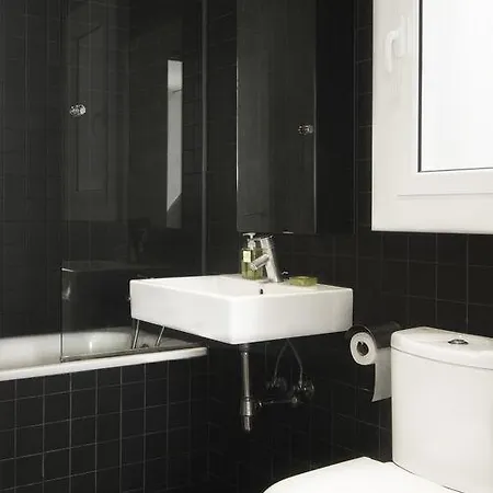 Apartament Whotells Sant Antoni 3*