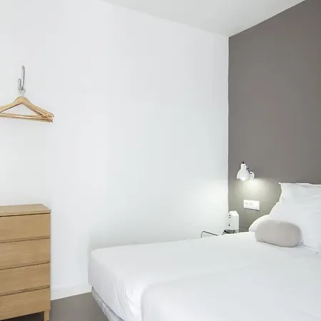 Apartament Whotells Sant Antoni 3*